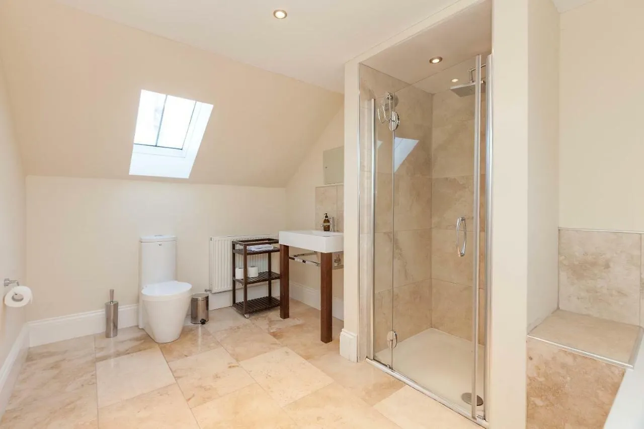 North Castle Street Luxury 3 Bedroom/3 Bathroom Edinburgh